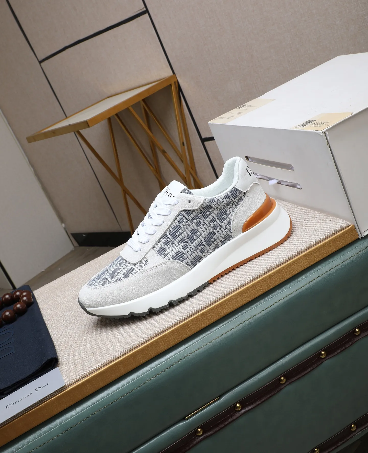 Men's men's shoes💰460 🌹🌹[Dior] latest model🙈original replica! 👟👟👟You can go to the top-notch workmanship. The upper is made of Italian 🇮🇹imported cowhide. The mesh lining is suitable for travel. The original replica outsole makes it suitable for all kinds of travel, showing low-key luxury. Let quality speak for itself. Color: Size: 38-44